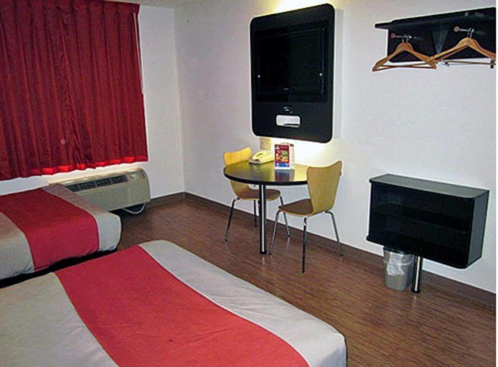 Motel 6-Plano, Tx - West - Frisco 외부 사진